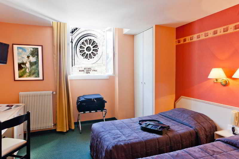Hotel Continental Лурд Экстерьер фото