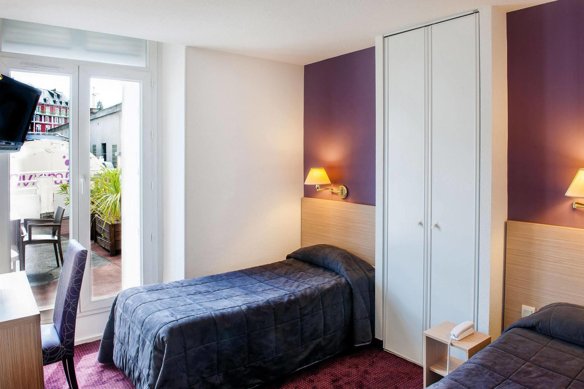 Hotel Continental Лурд Экстерьер фото