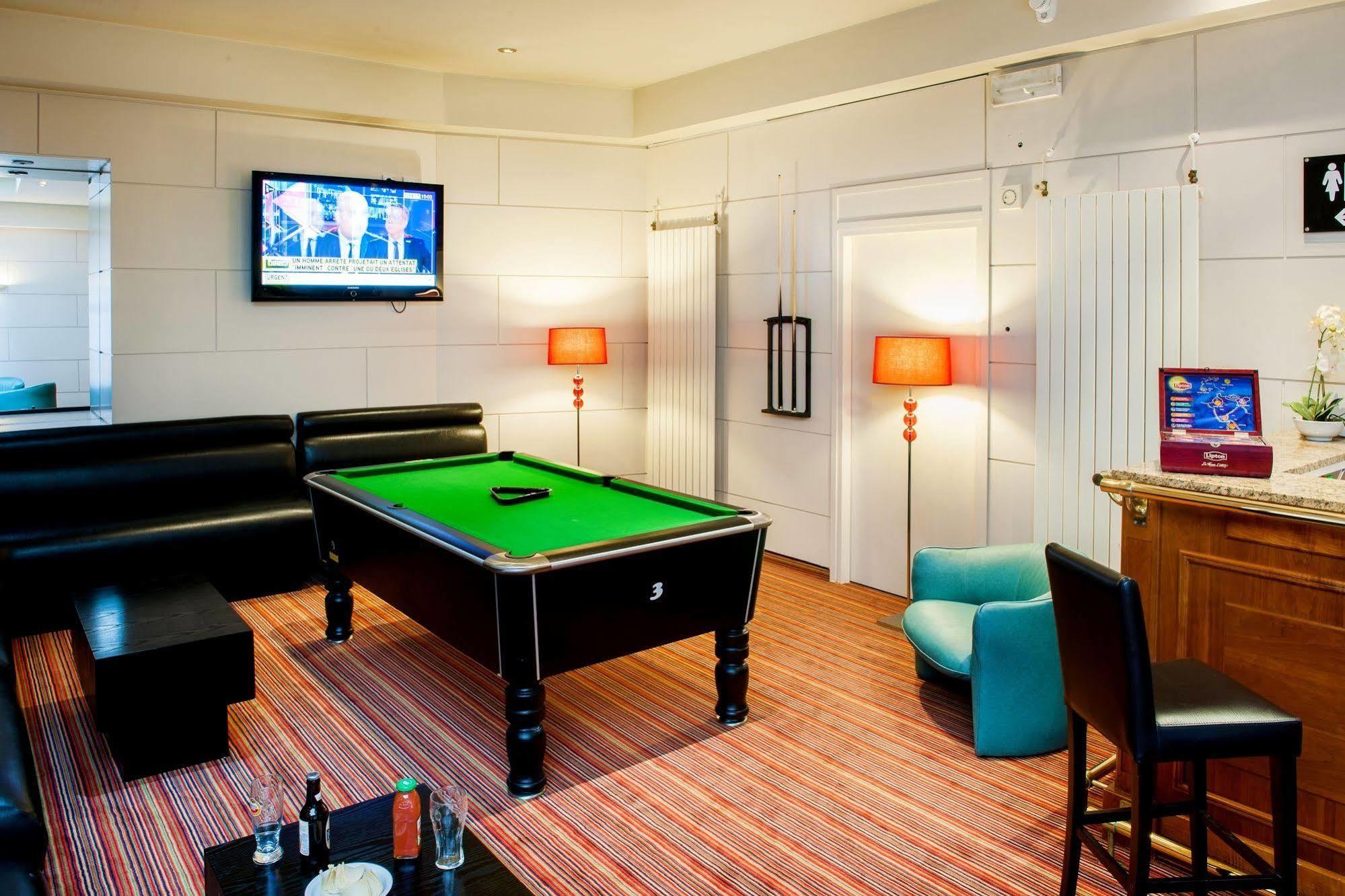 Hotel Continental Лурд Экстерьер фото