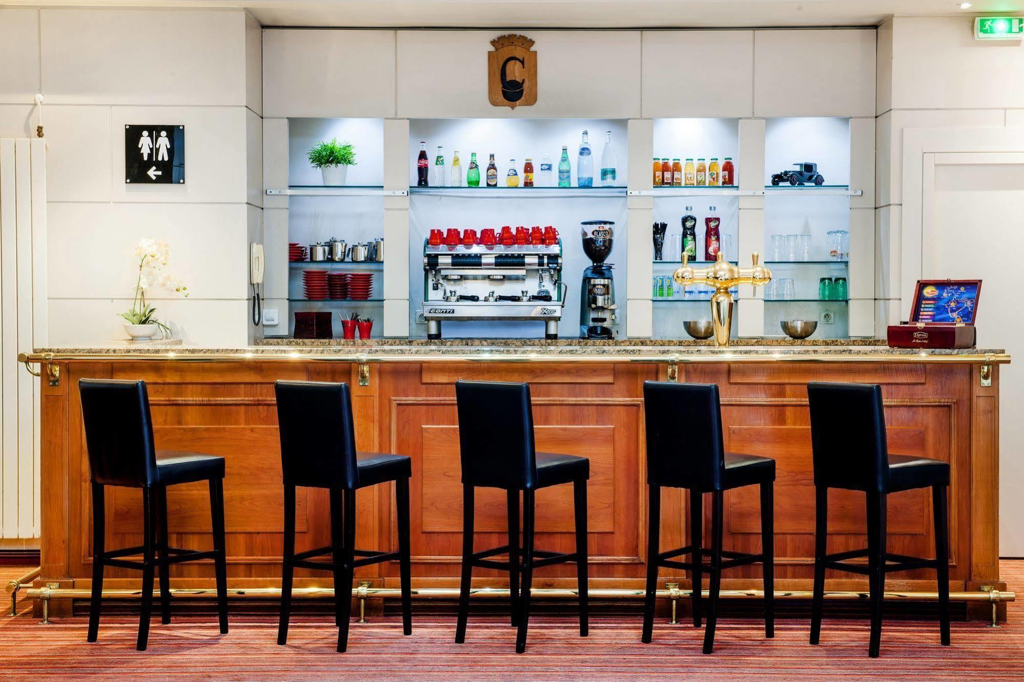 Hotel Continental Лурд Экстерьер фото