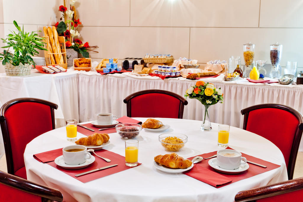 Hotel Continental Лурд Экстерьер фото